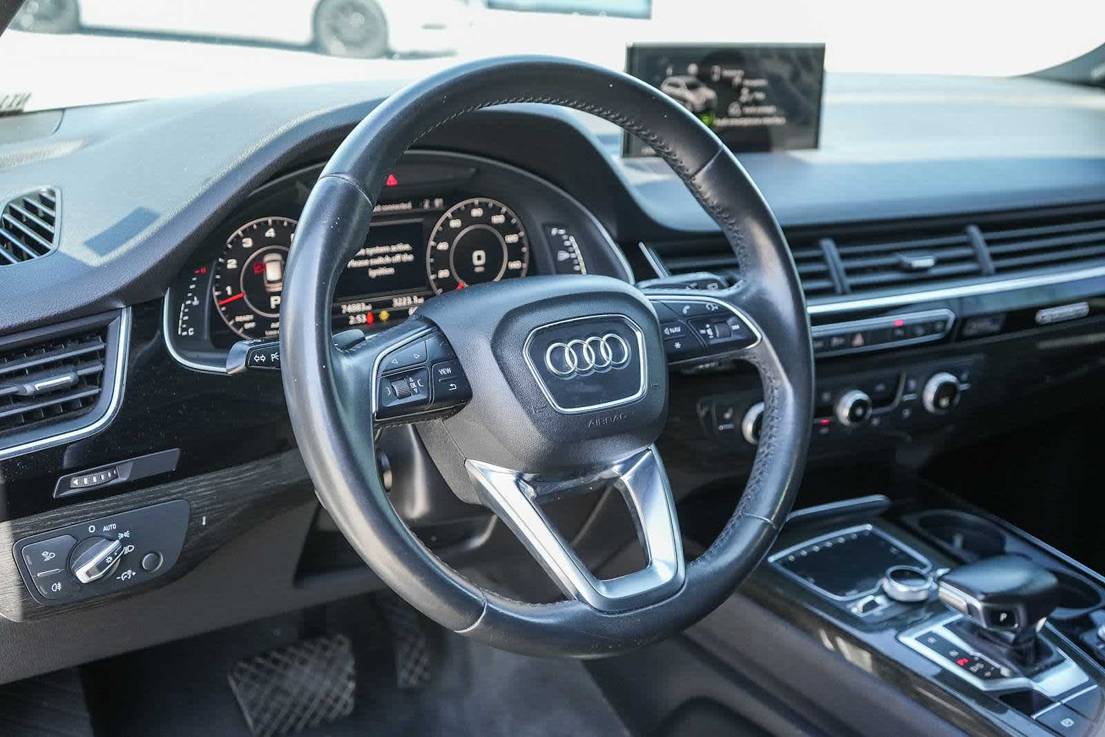 Thumbnail: 2019 Audi Q7 - 15