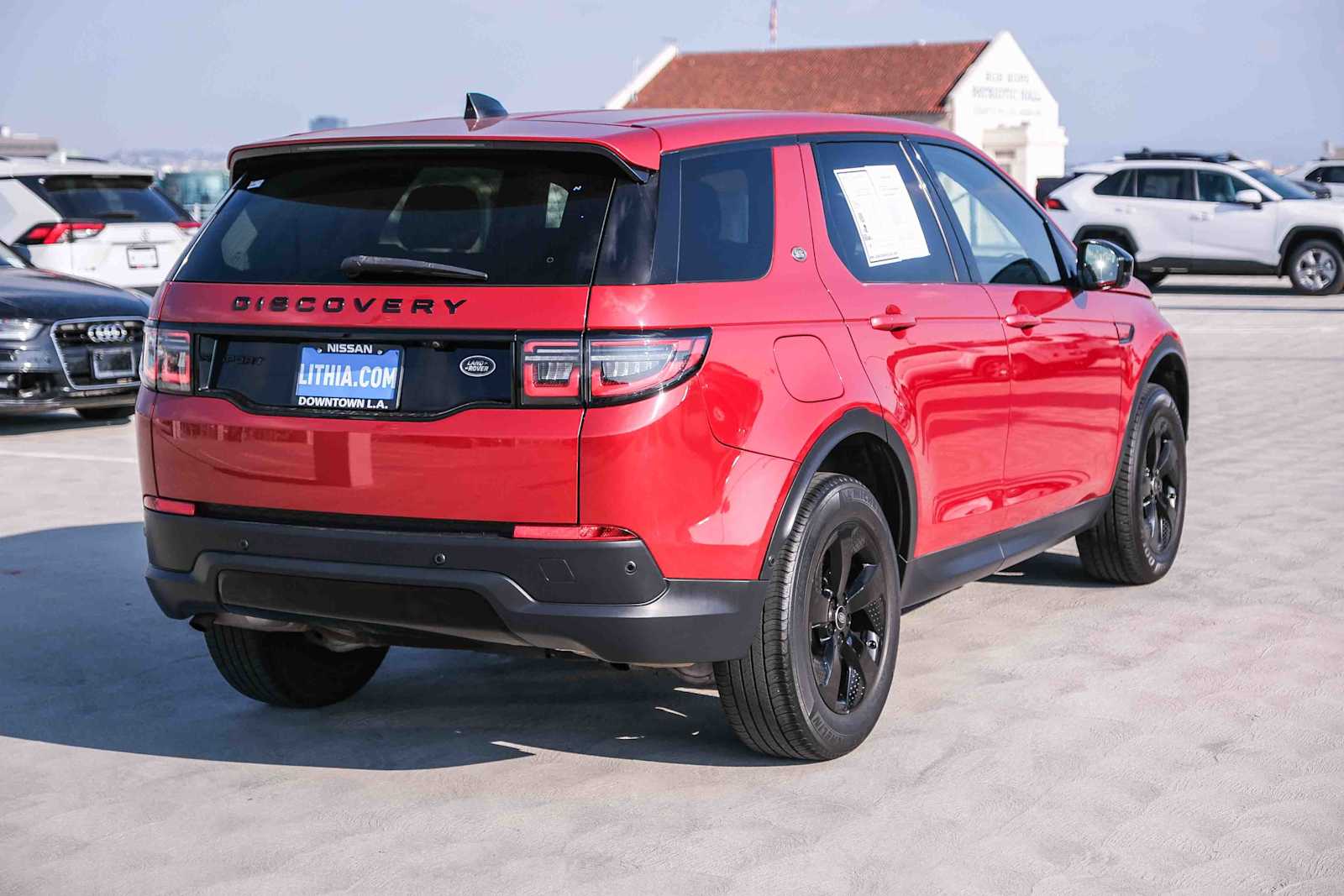 Thumbnail: 2021 Land Rover Discovery Sport - 4
