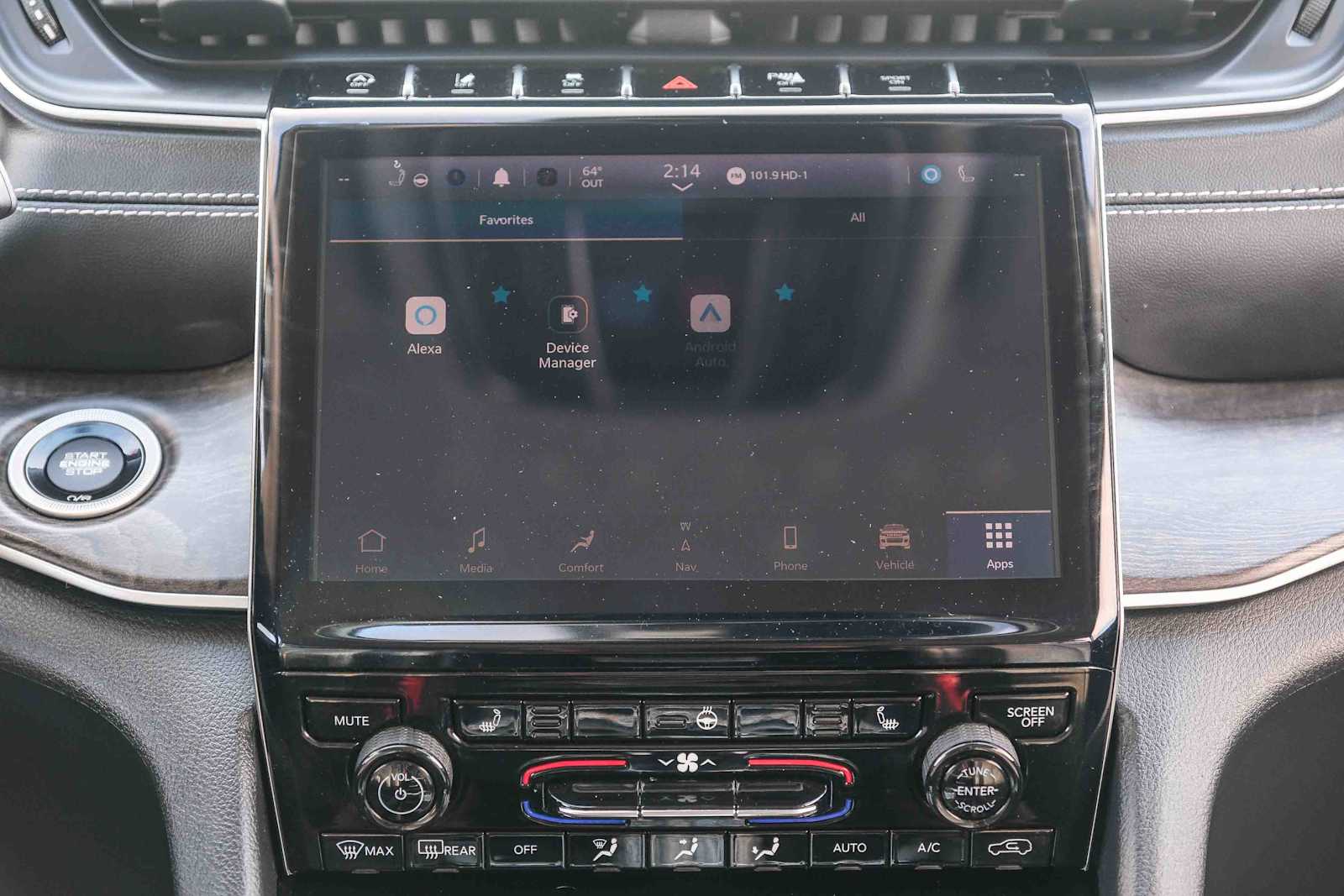 Thumbnail: 2023 Jeep Grand Cherokee - 16