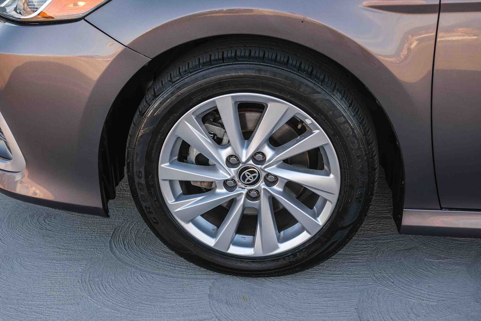 Thumbnail: 2024 Toyota Camry - 9