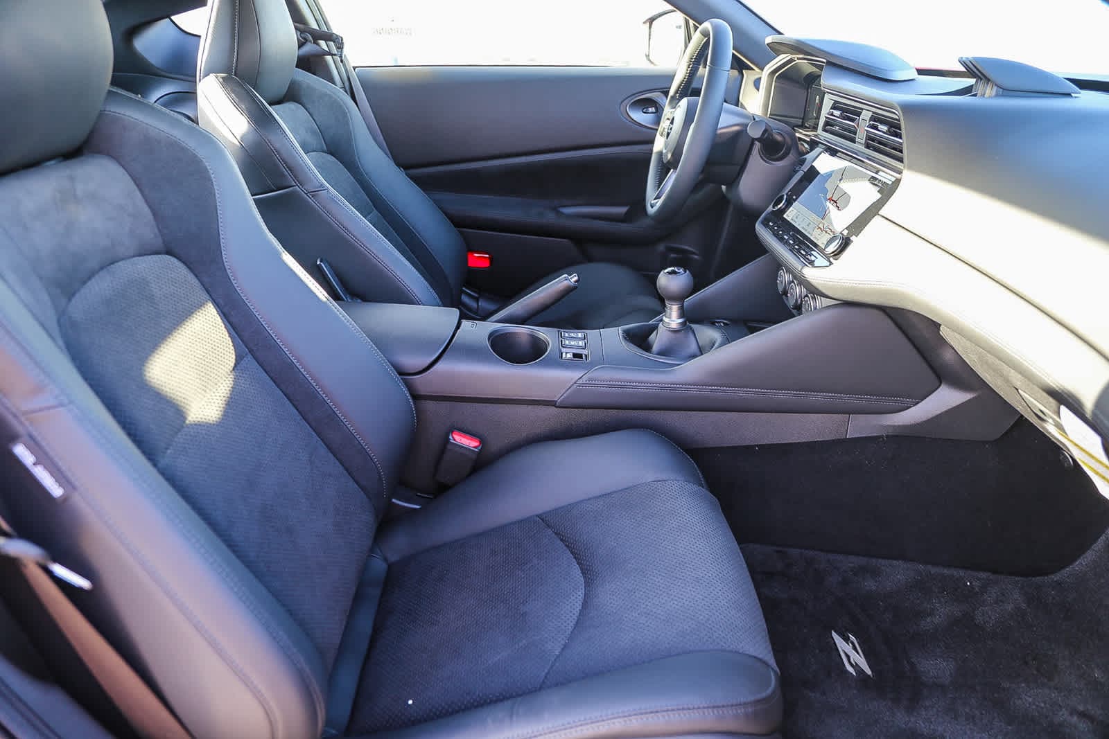 Thumbnail: 2025 Nissan Z - 20