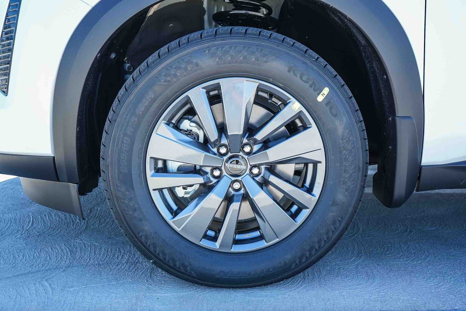 Thumbnail: 2026 Nissan Pathfinder - 11