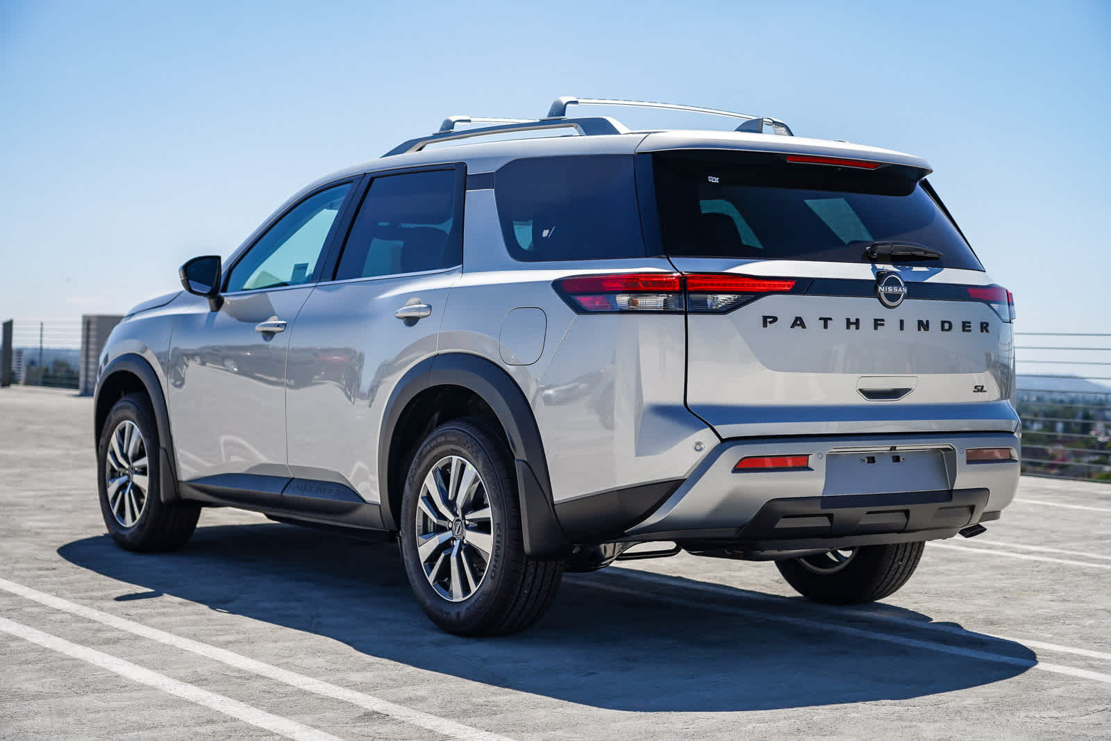 Thumbnail: 2025 Nissan Pathfinder - 8