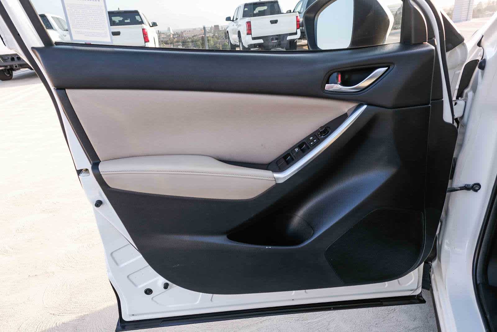 Thumbnail: 2014 Mazda CX-5 - 23