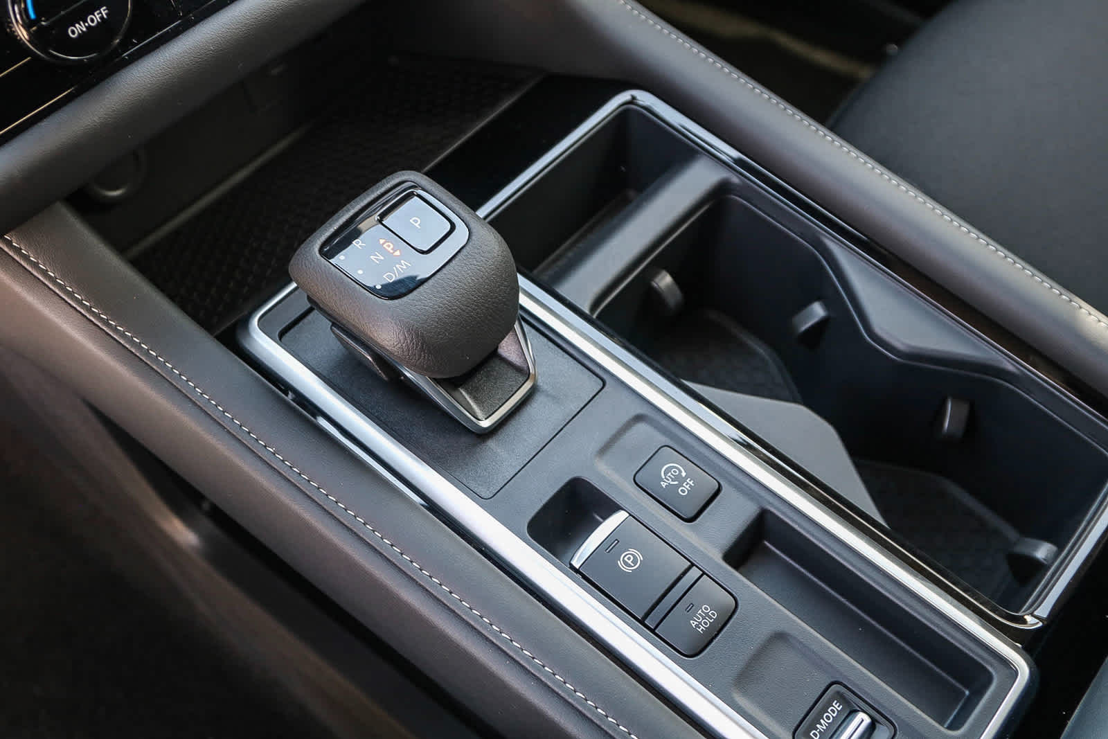 Thumbnail: 2025 Nissan Pathfinder - 22