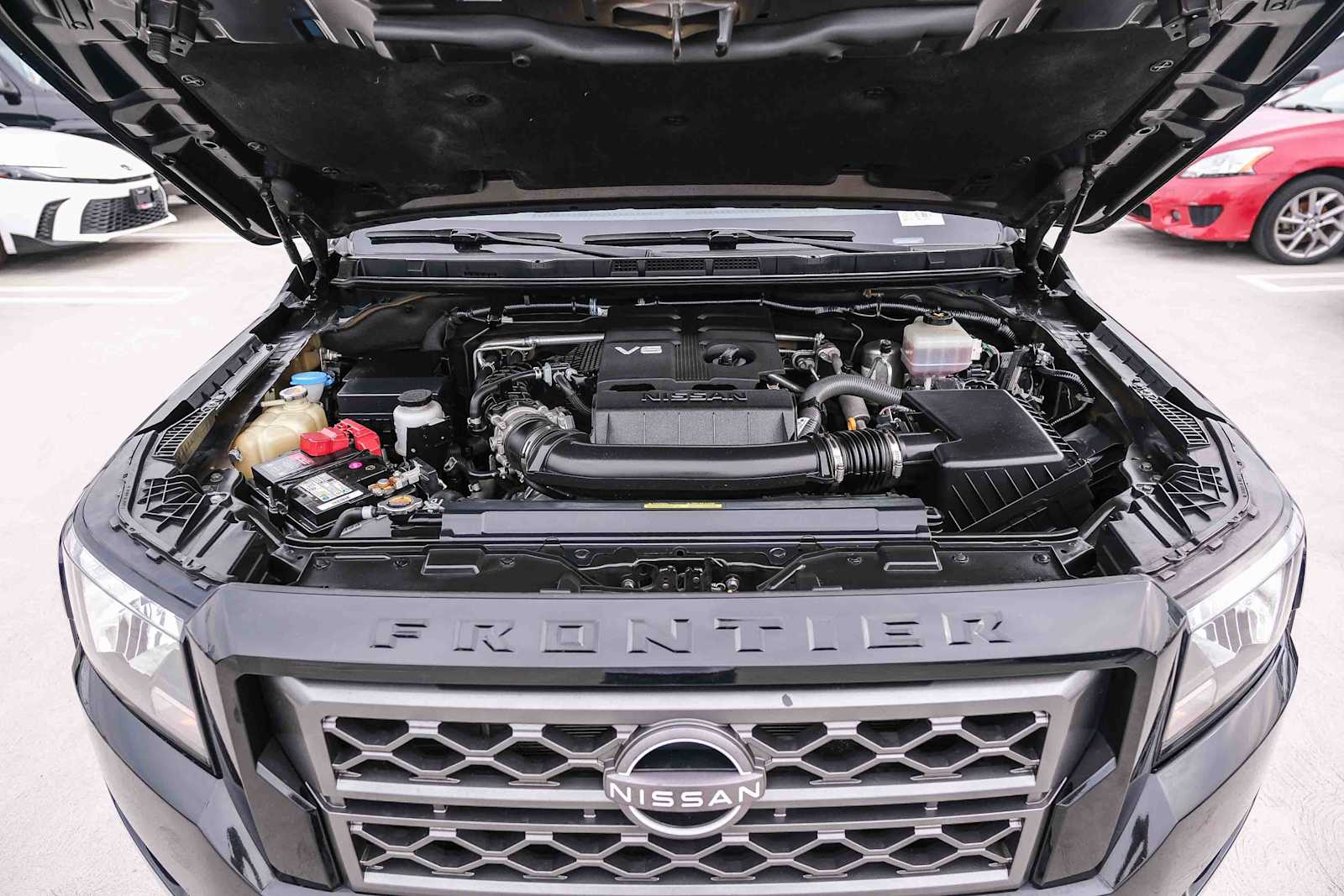 Thumbnail: 2022 Nissan Frontier - 28