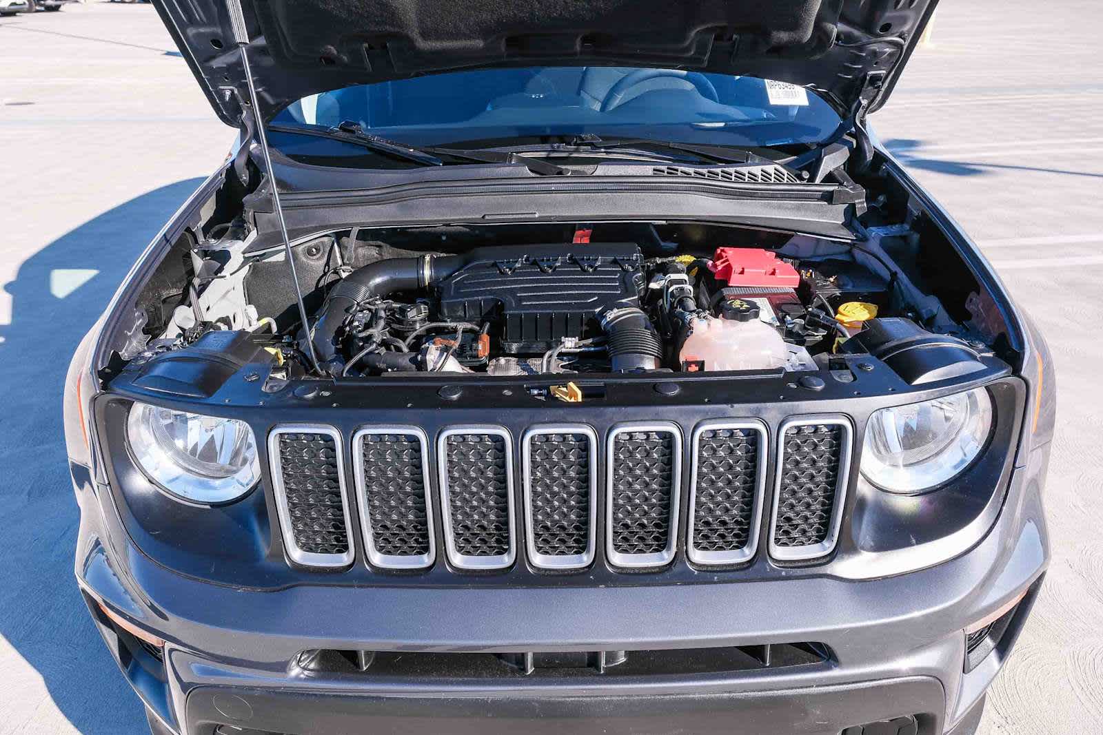 Thumbnail: 2023 Jeep Renegade - 26