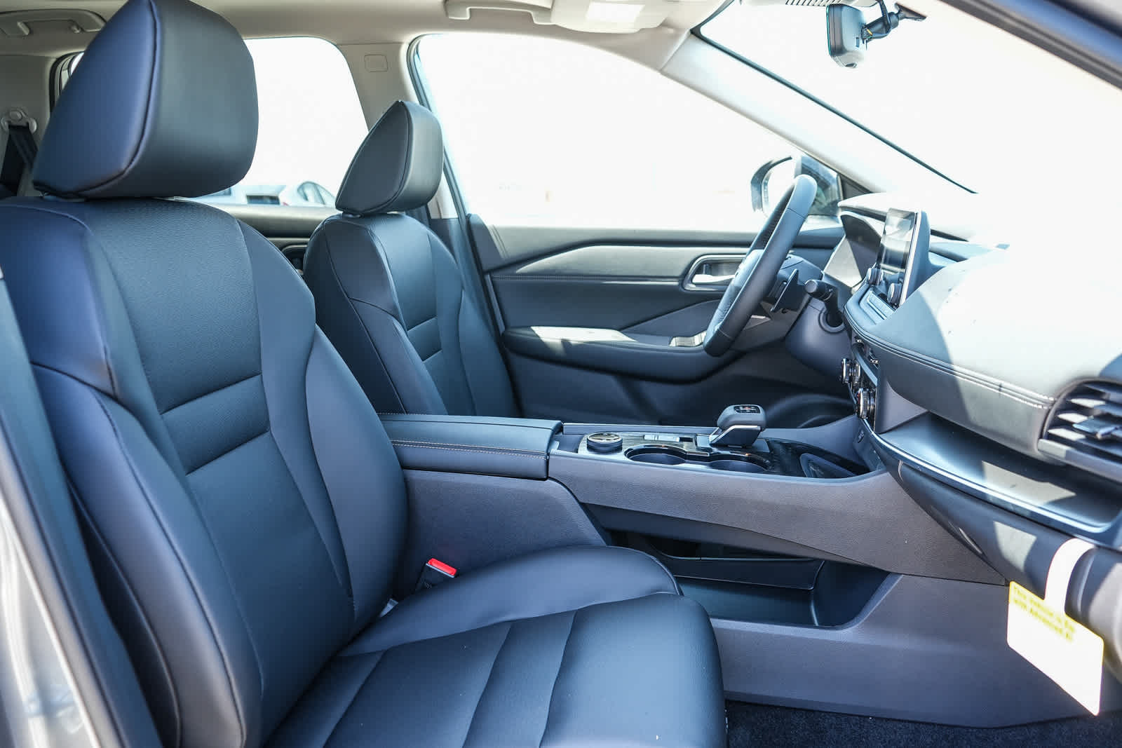 Thumbnail: 2026 Nissan Rogue - 18