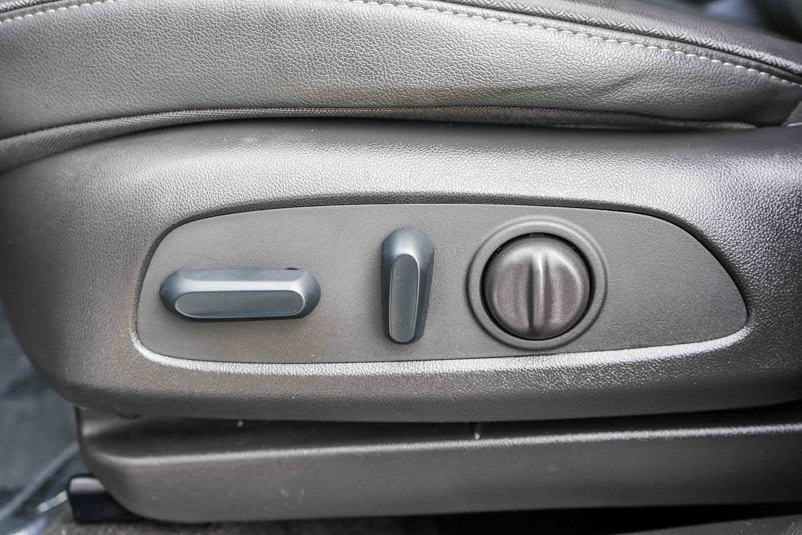 Thumbnail: 2023 Buick Encore GX - 20