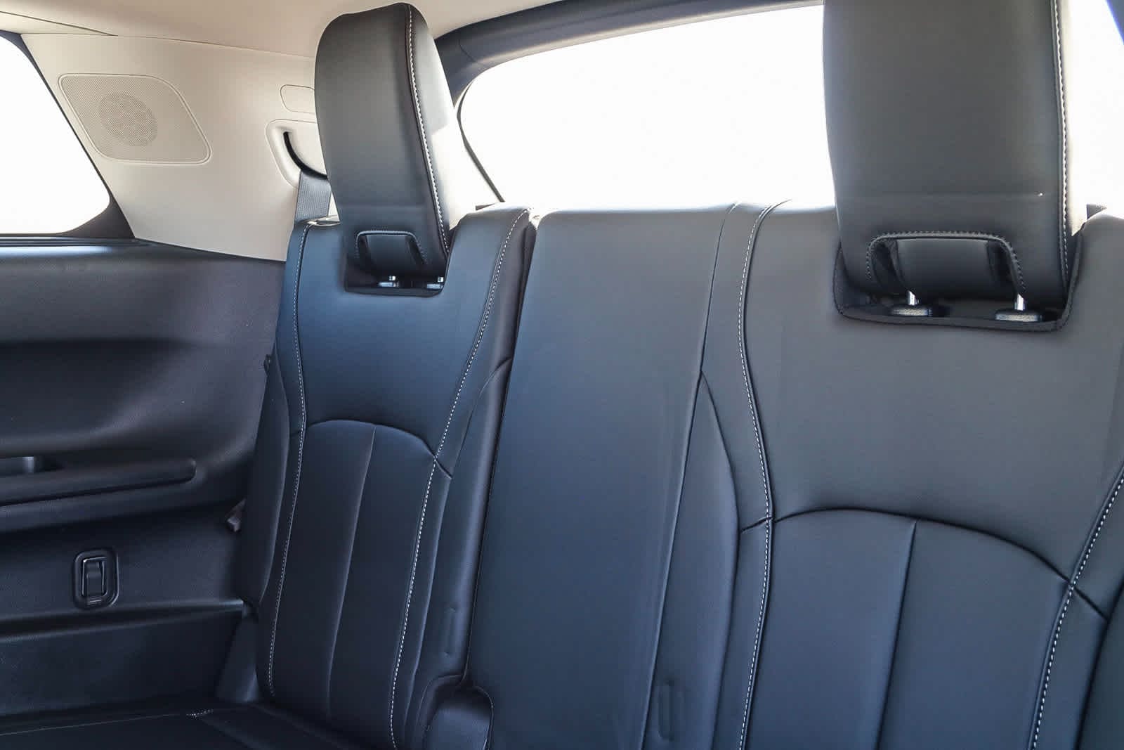 Thumbnail: 2025 INFINITI QX60 - 21