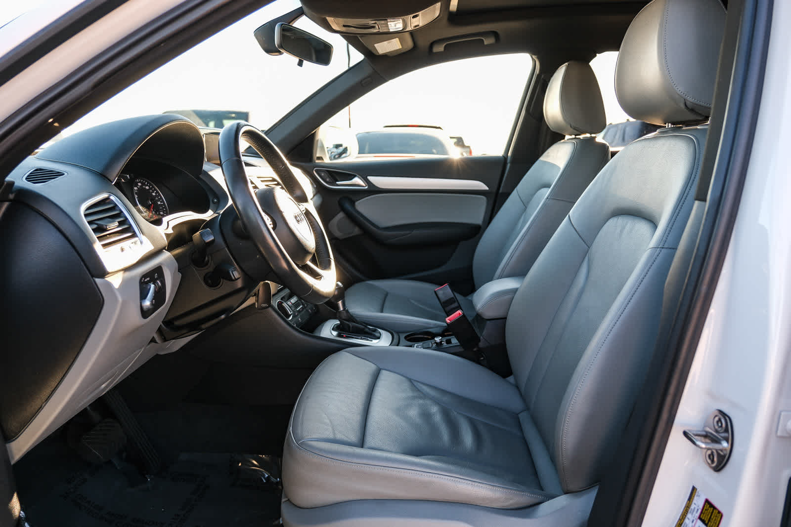 Thumbnail: 2018 Audi Q3 - 19