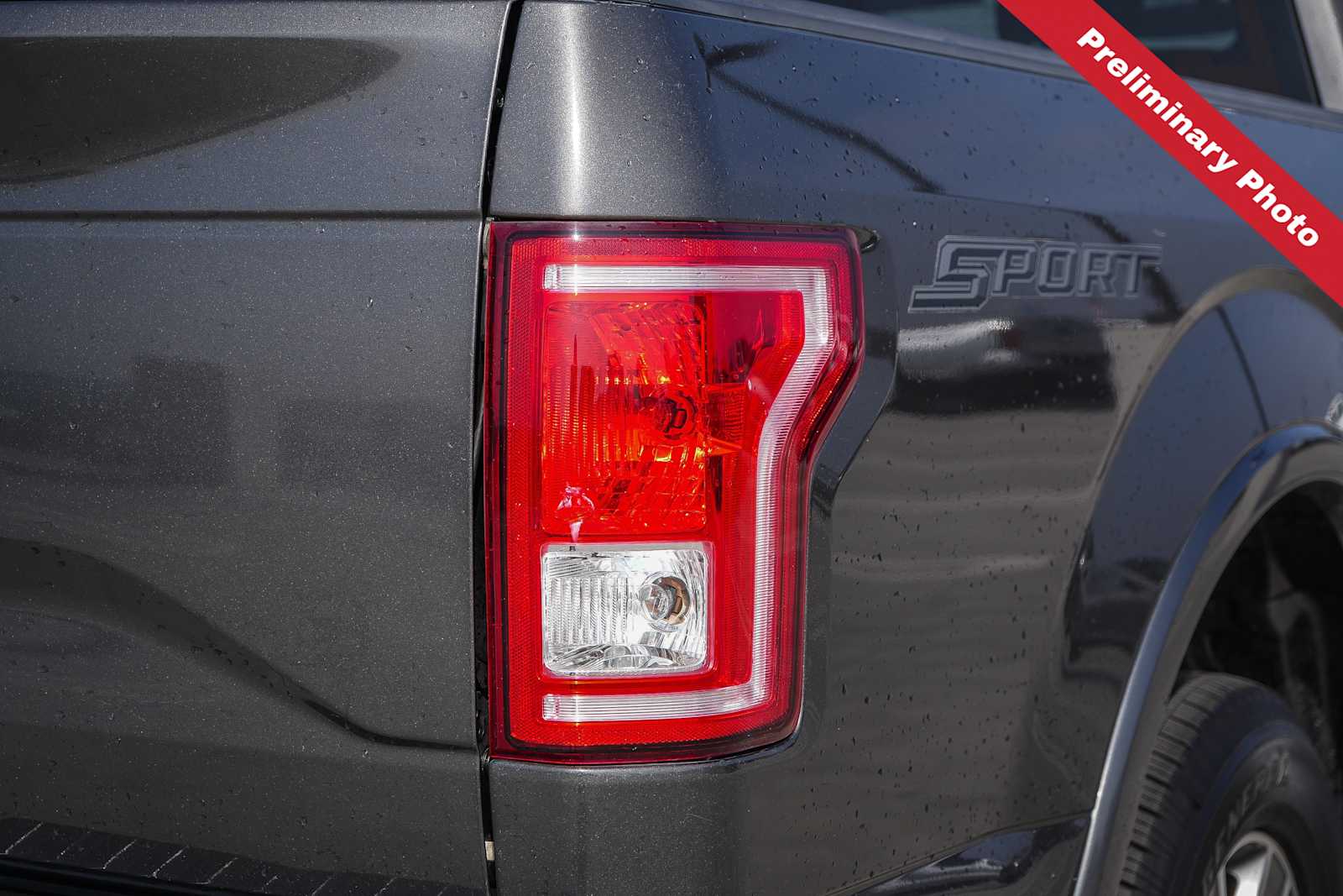 Thumbnail: 2017 Ford F-150 - 9