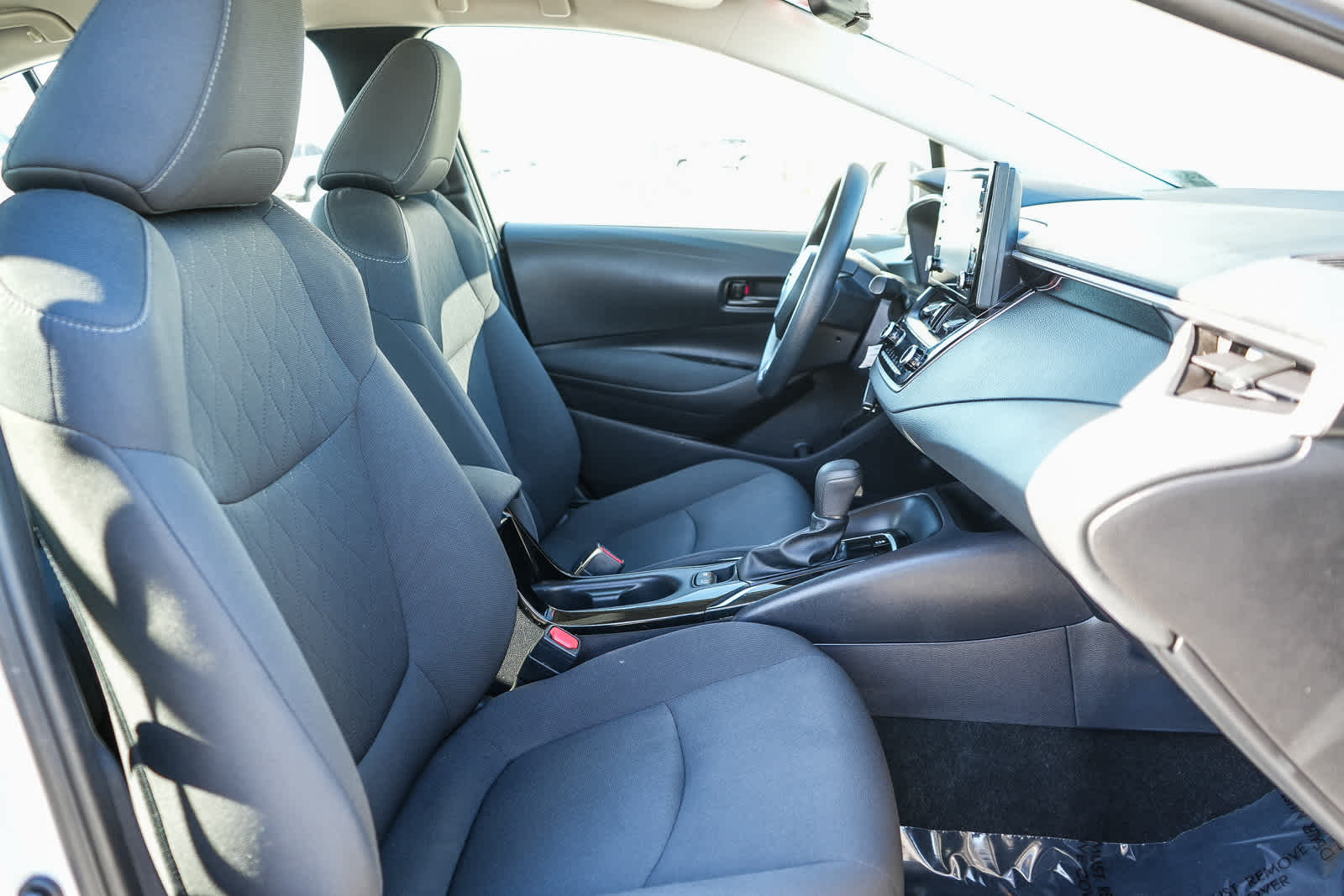 Thumbnail: 2022 Toyota Corolla - 16