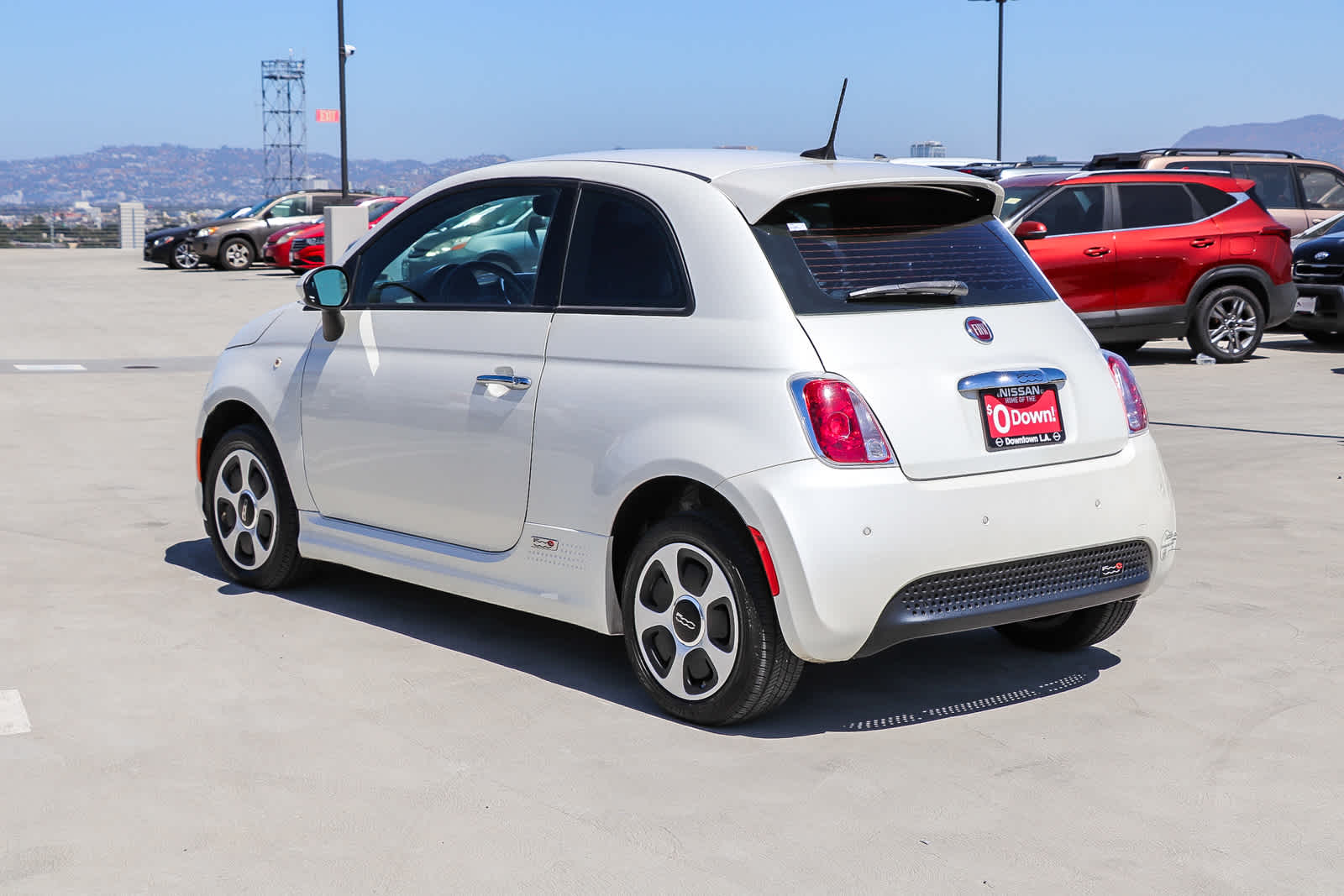 Thumbnail: 2016 Fiat 500e - 8