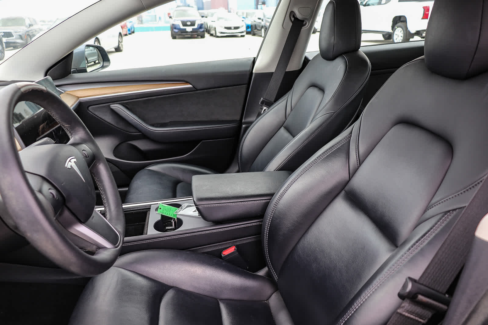 Thumbnail: 2022 Tesla Model 3 - 16