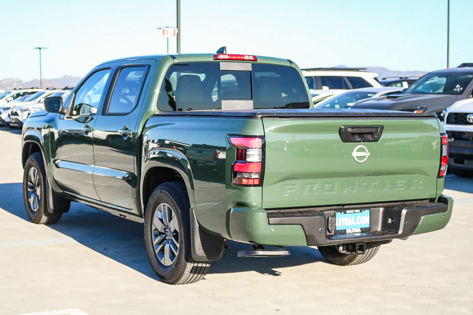 Thumbnail: 2026 Nissan Frontier - 8