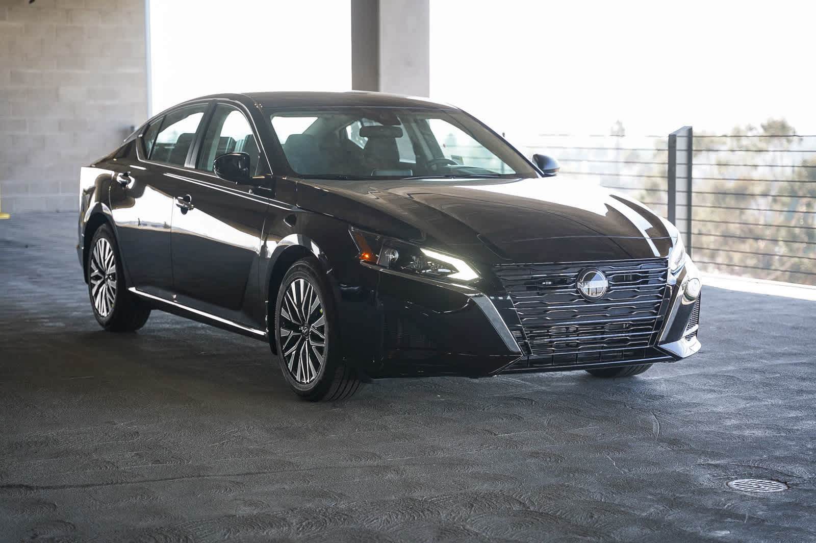 Thumbnail: 2025 Nissan Altima - 3