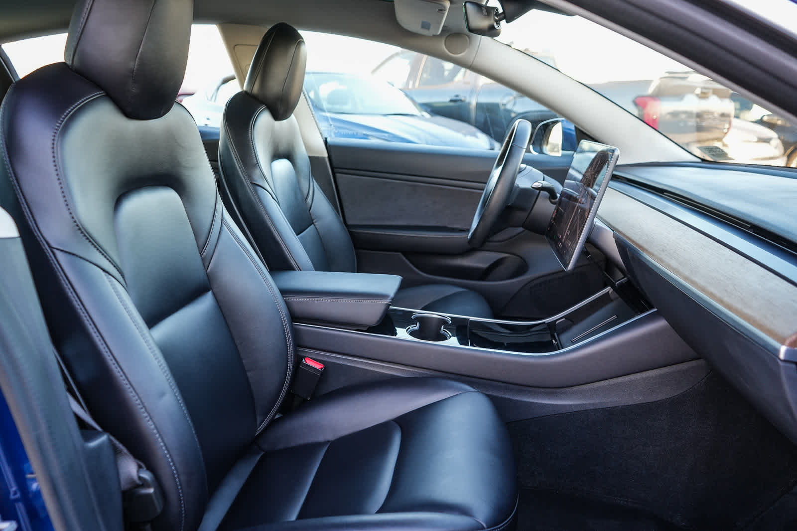 Thumbnail: 2018 Tesla Model 3 - 16