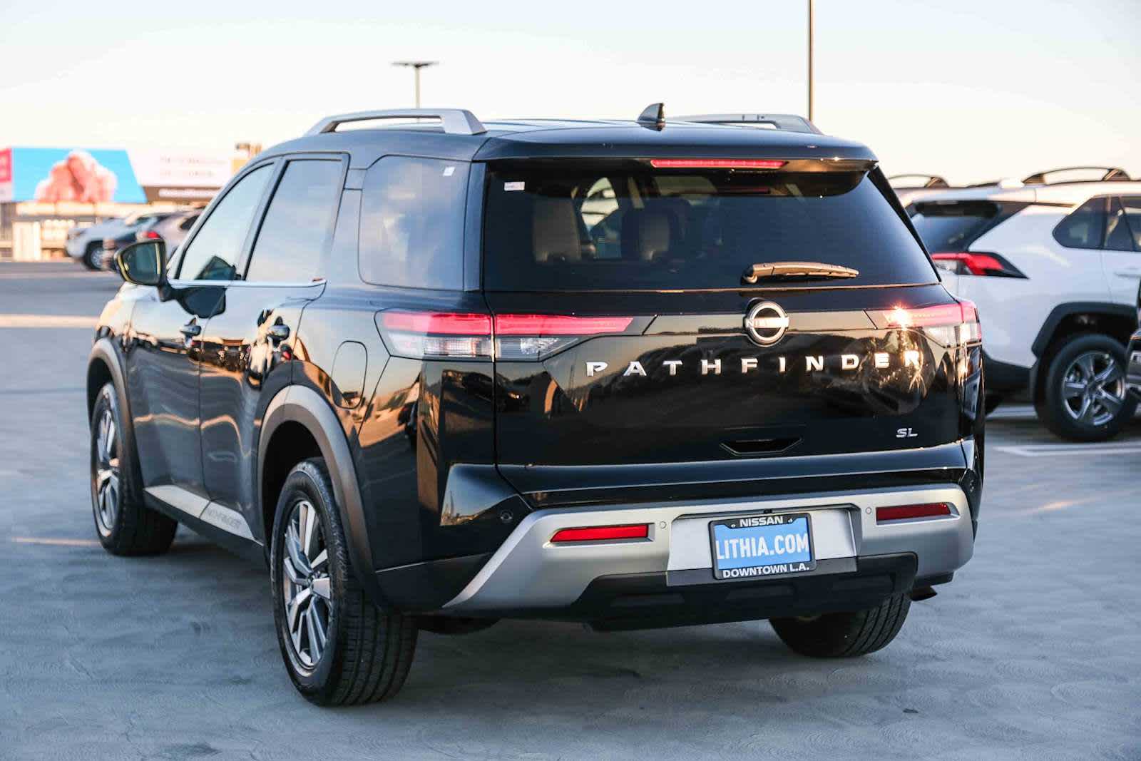 Thumbnail: 2025 Nissan Pathfinder - 7