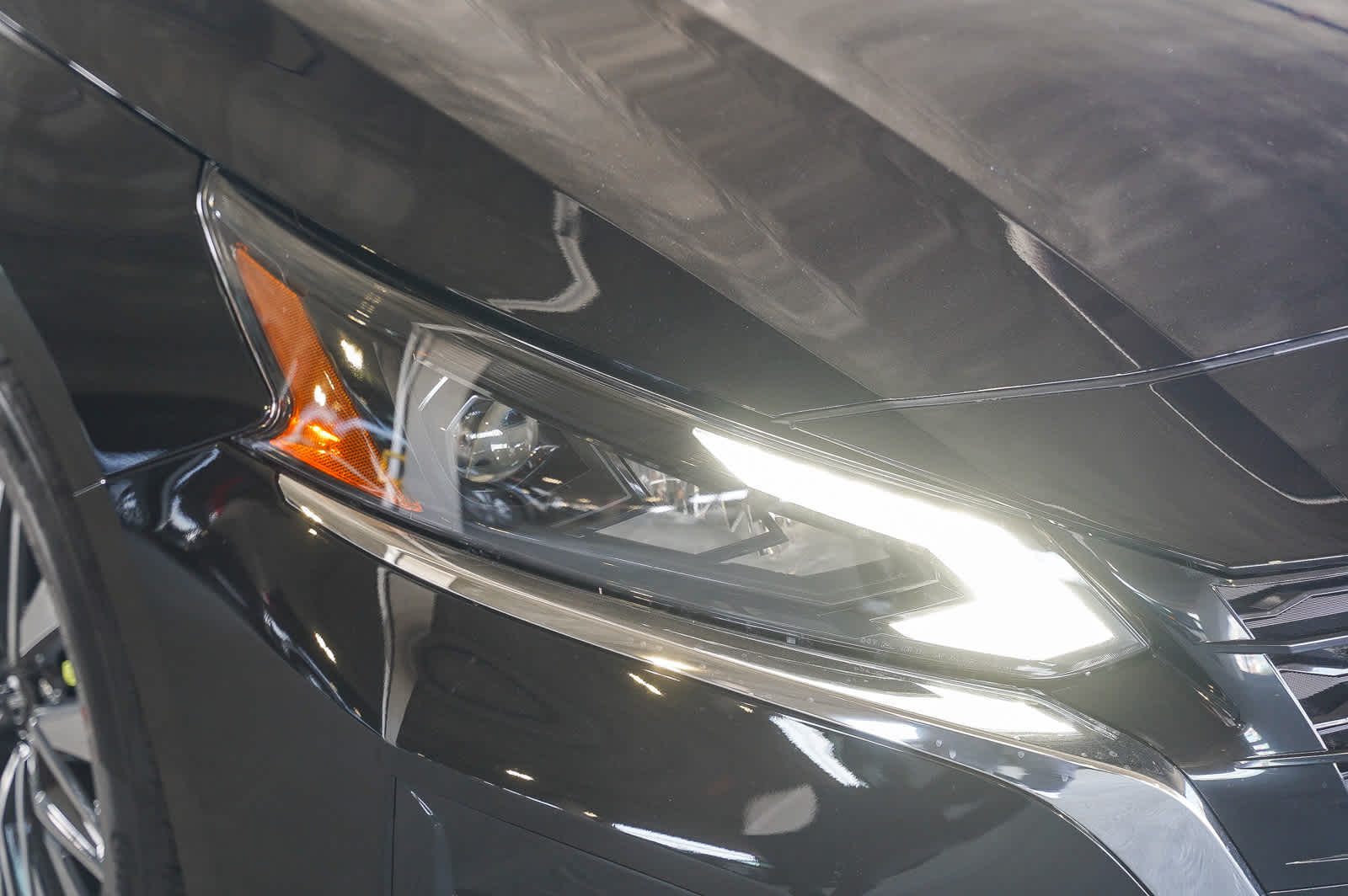 Thumbnail: 2025 Nissan Altima - 4