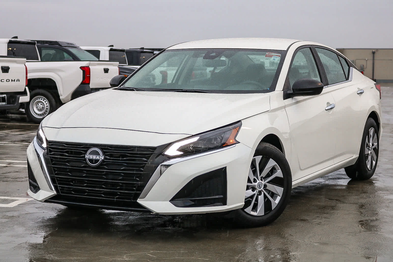 Thumbnail: 2025 Nissan Altima - 1