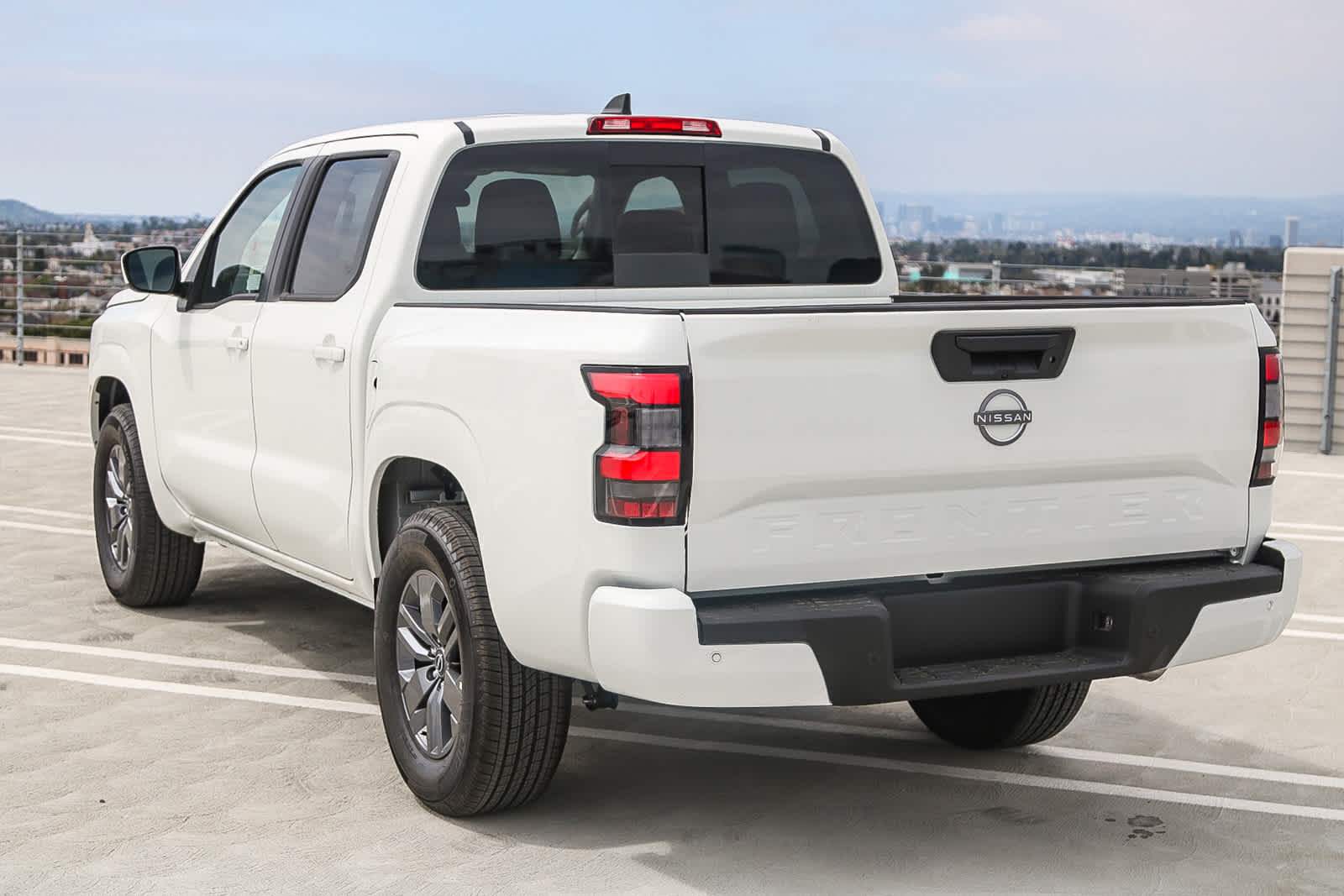 Thumbnail: 2025 Nissan Frontier - 8