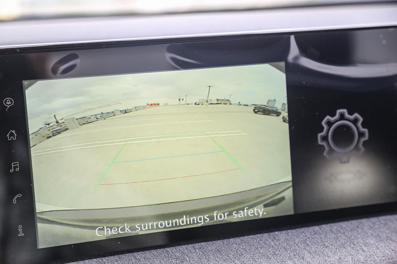 Thumbnail: 2025 Nissan Kicks - 25