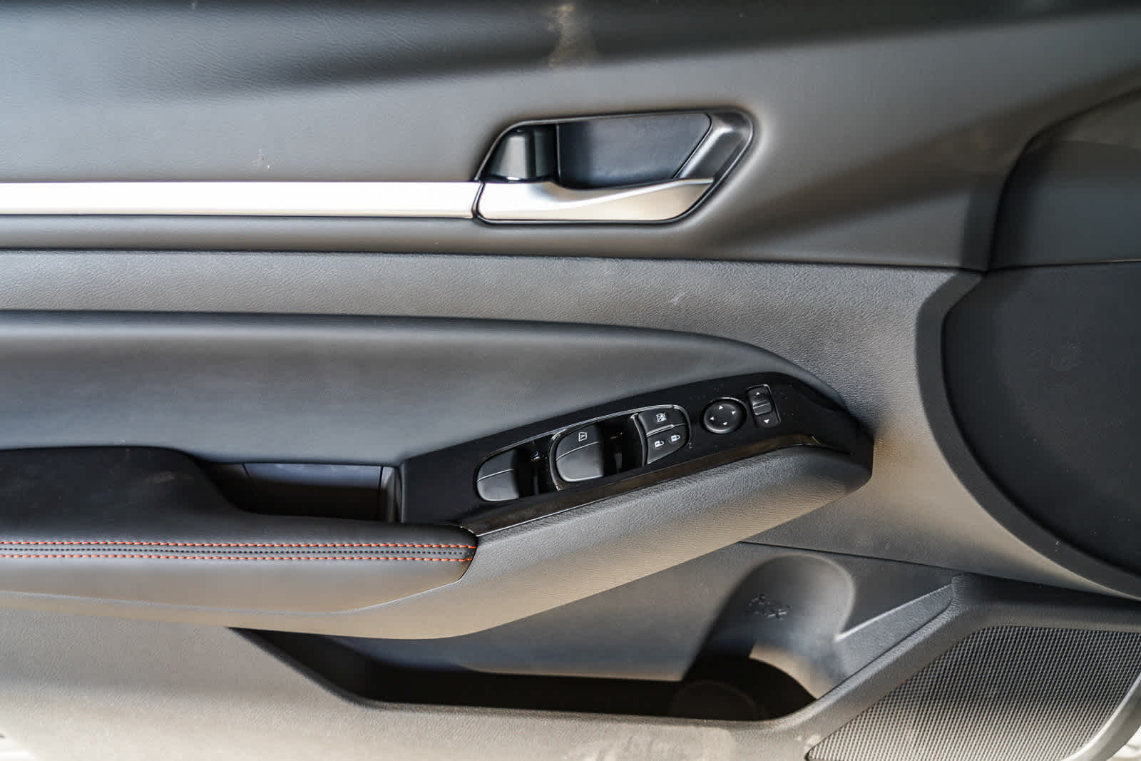 Thumbnail: 2025 Nissan Altima - 18