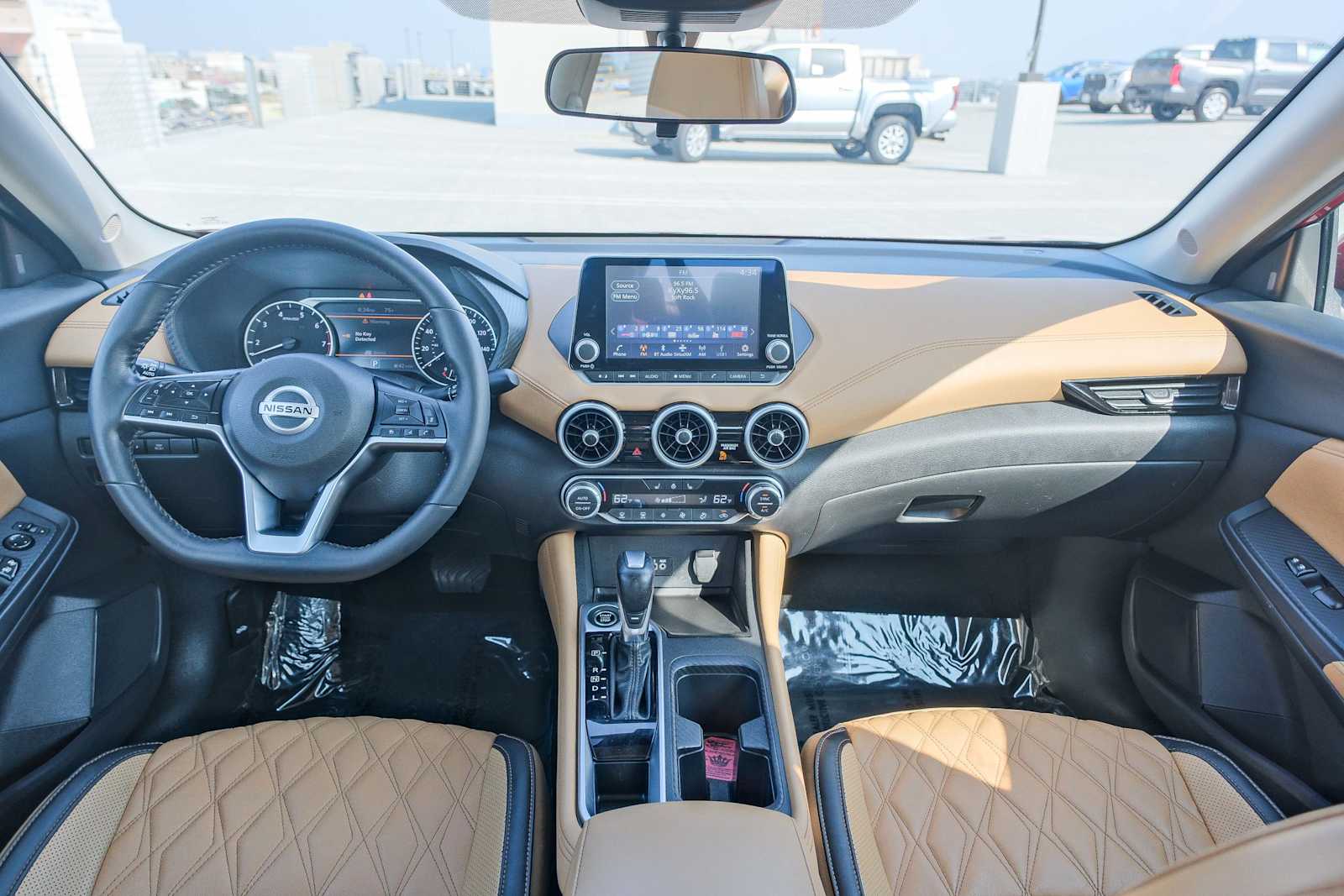 Thumbnail: 2023 Nissan Sentra - 13