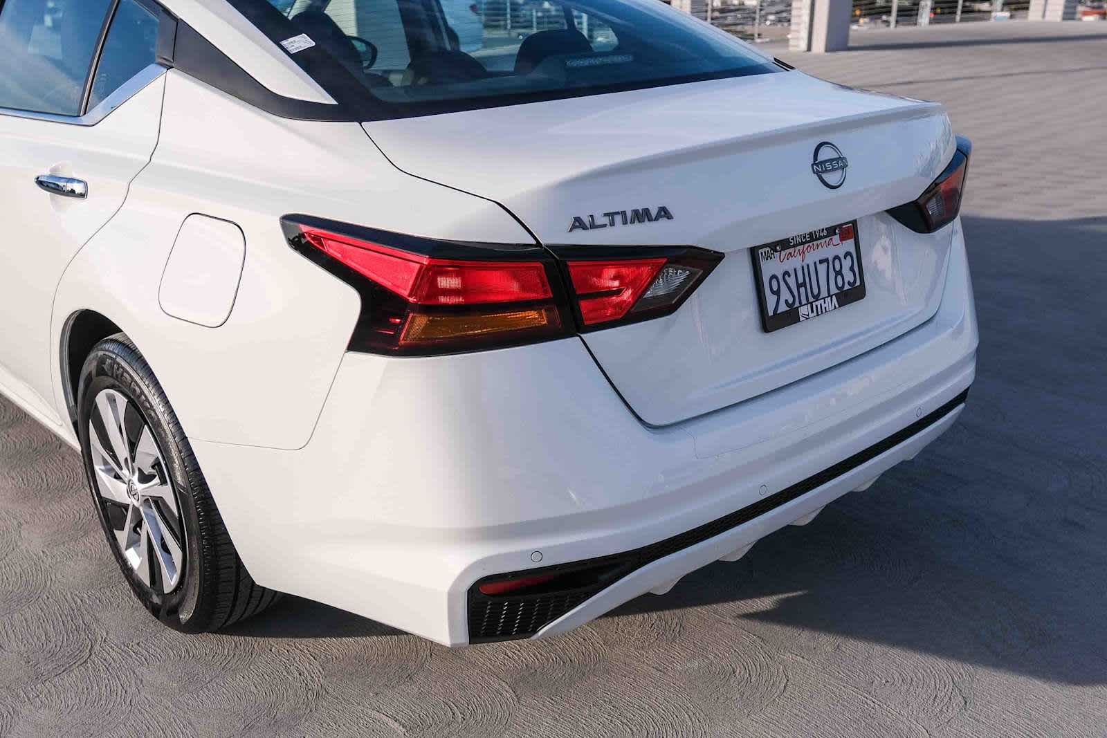 Thumbnail: 2025 Nissan Altima - 9