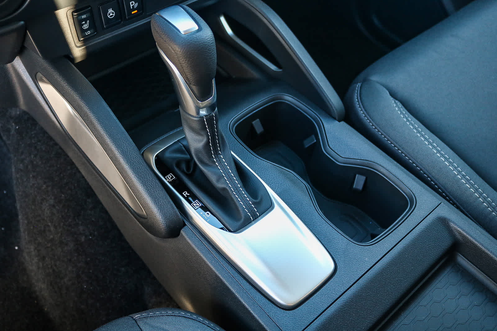 Thumbnail: 2026 Nissan Frontier - 21