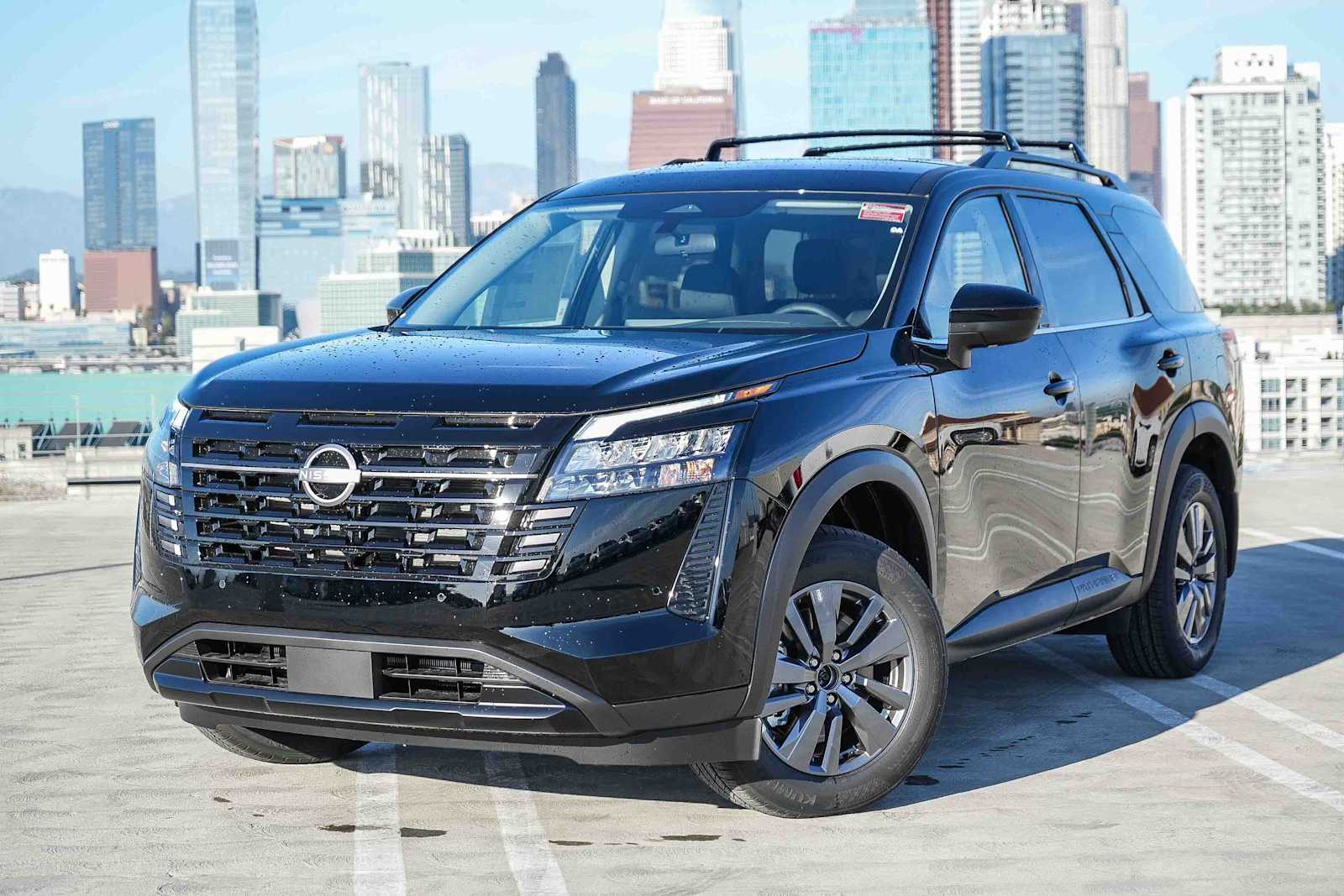 Thumbnail: 2026 Nissan Pathfinder - 1