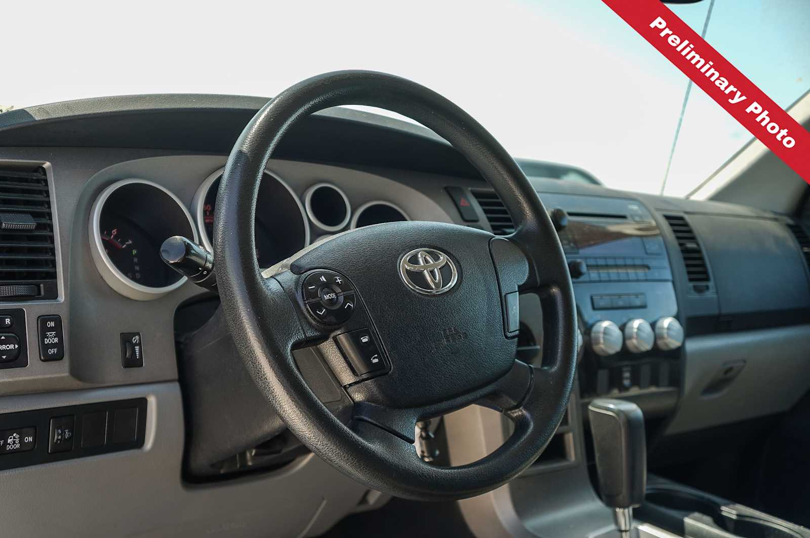 Thumbnail: 2012 Toyota Tundra - 14