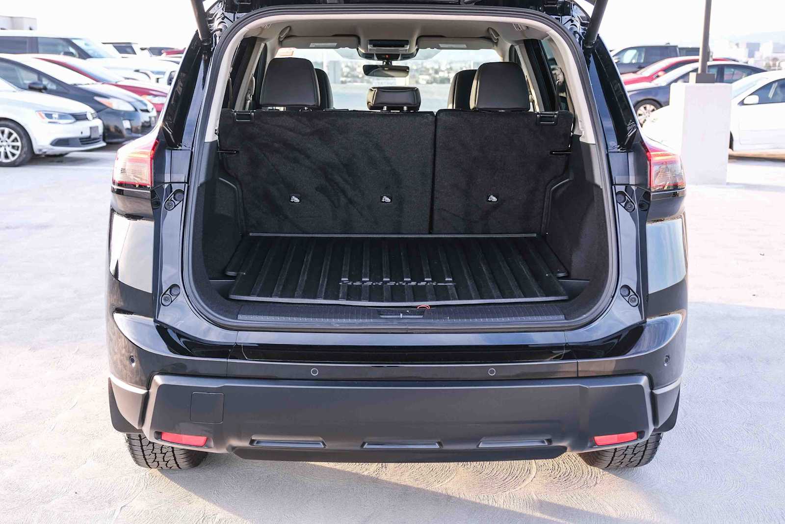 Thumbnail: 2025 Nissan Rogue - 28