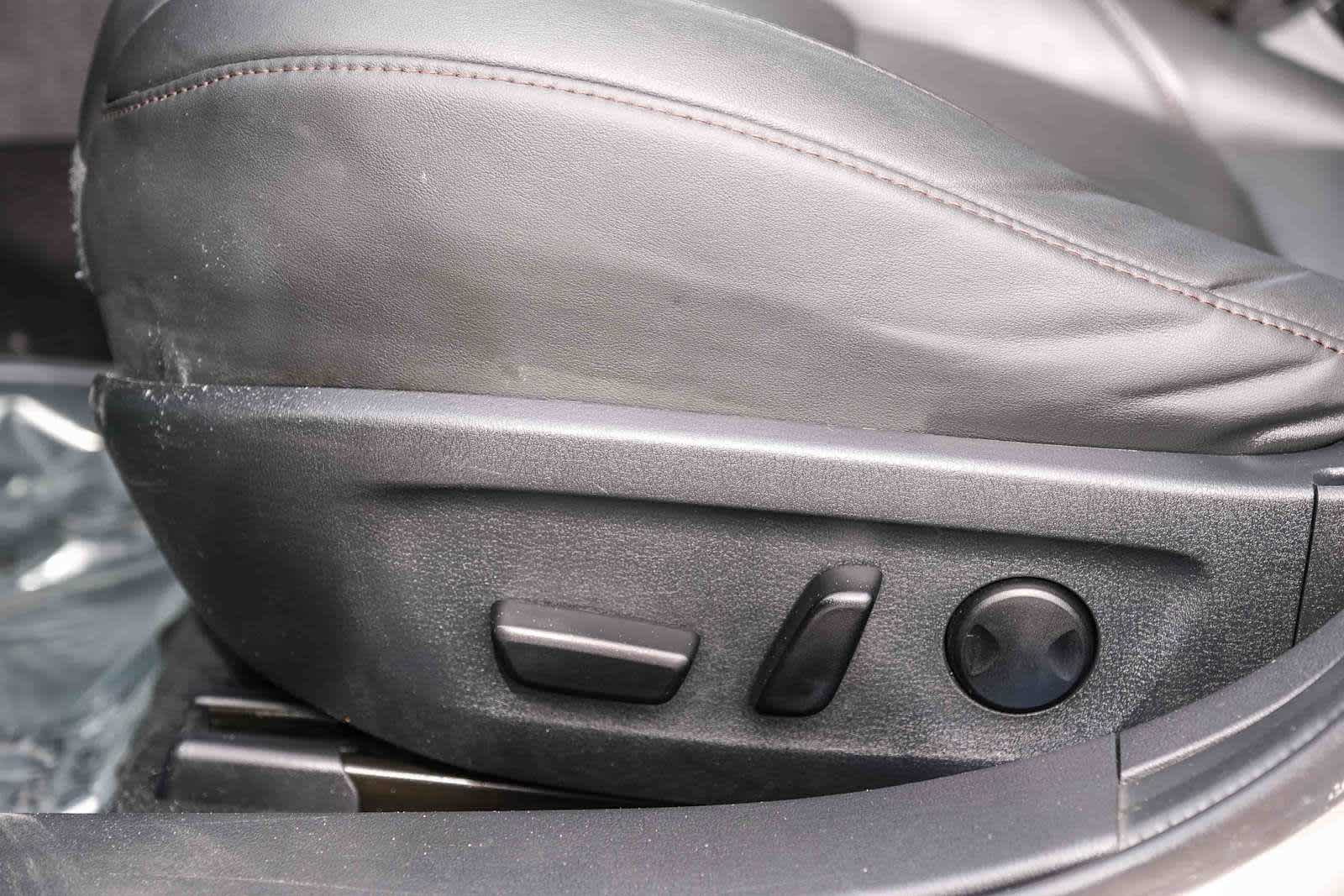 Thumbnail: 2022 Mazda Mazda3 - 23