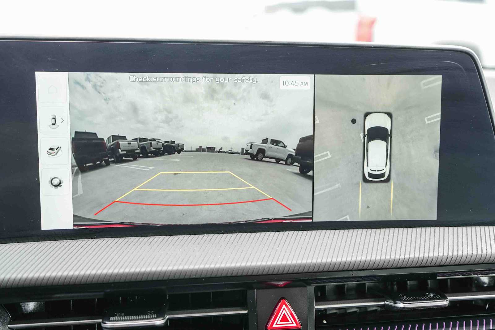 Thumbnail: 2022 Kia EV6 - 24