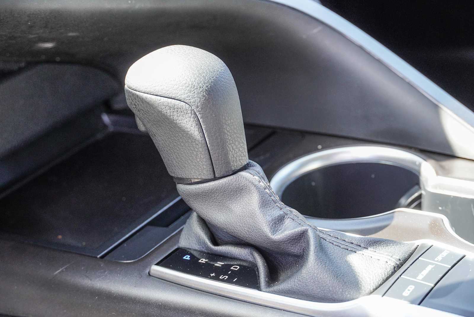 Thumbnail: 2024 Toyota Camry - 23