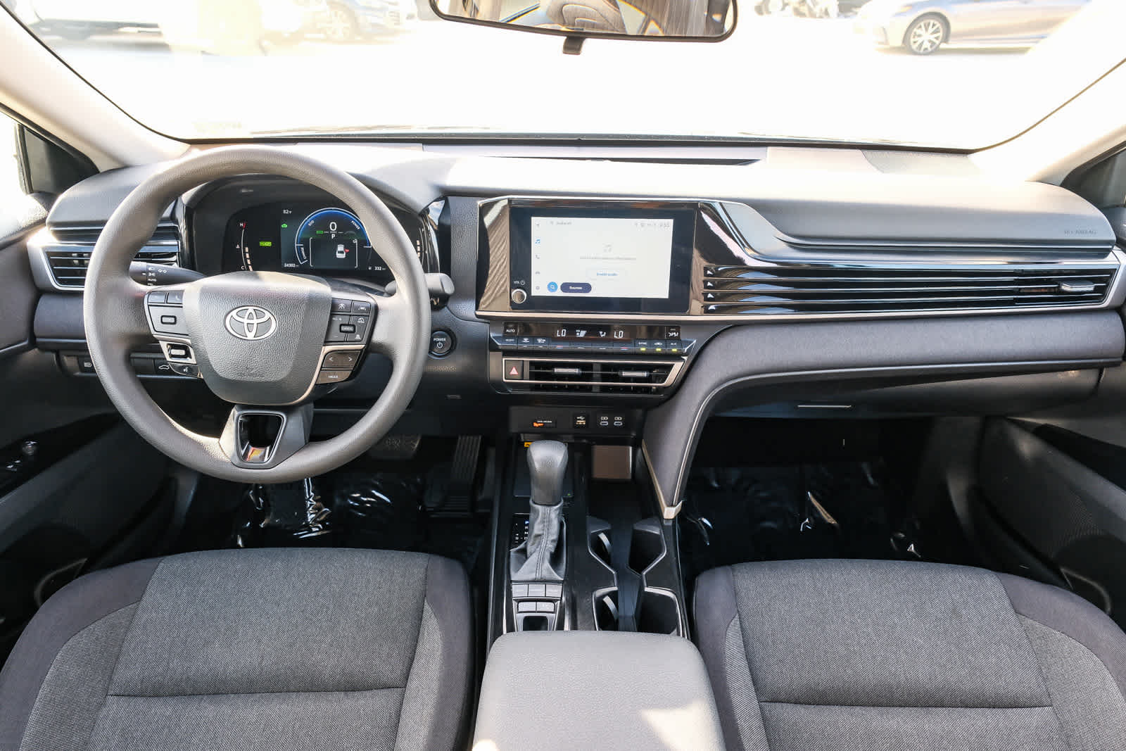 Thumbnail: 2025 Toyota Camry - 13