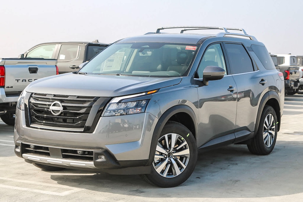 New 2025 Nissan Pathfinder SL SUV