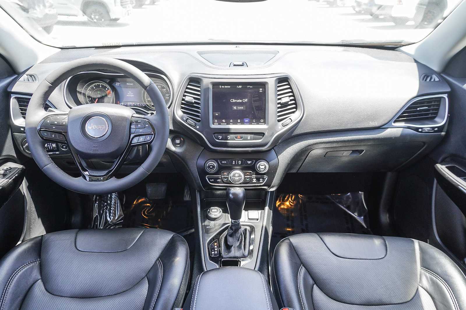 Thumbnail: 2023 Jeep Cherokee - 13