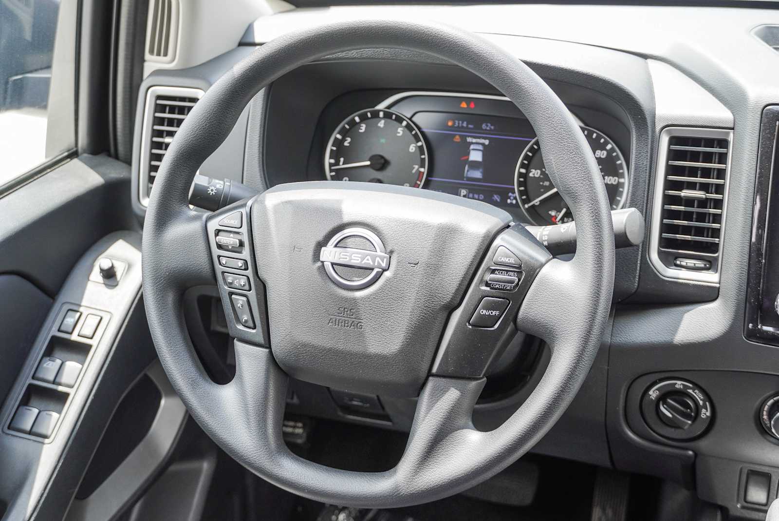 Thumbnail: 2023 Nissan Frontier - 16