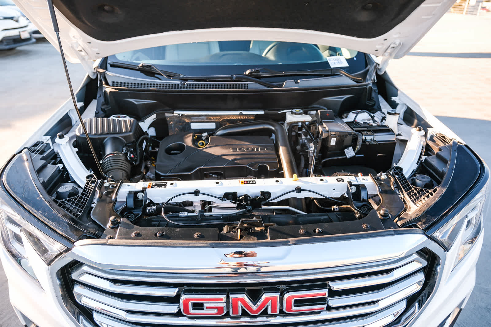 Thumbnail: 2024 GMC Terrain - 25