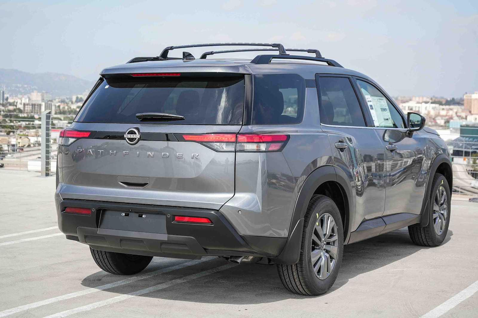 Thumbnail: 2026 Nissan Pathfinder - 6