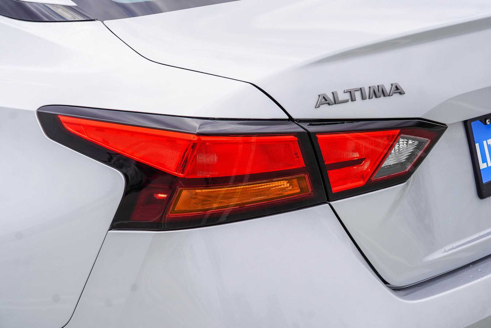 Thumbnail: 2023 Nissan Altima - 7