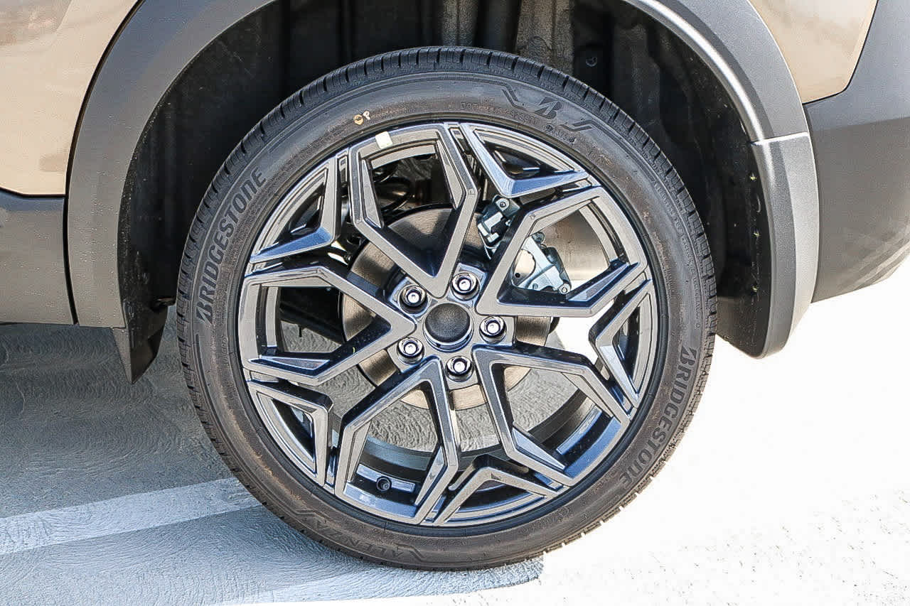 Thumbnail: 2026 Nissan Kicks - 10