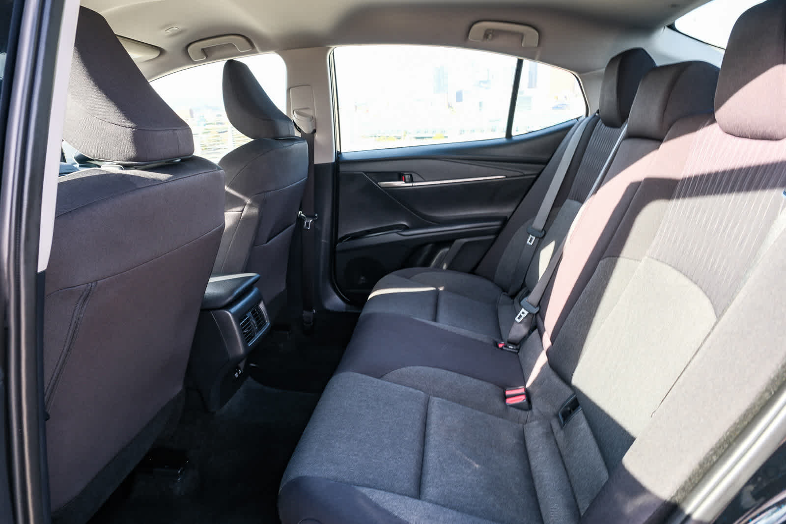 Thumbnail: 2025 Toyota Camry - 18