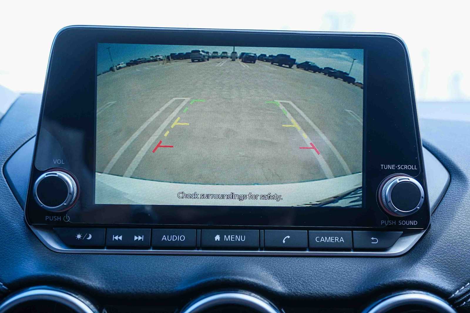 Thumbnail: 2023 Nissan Sentra - 23