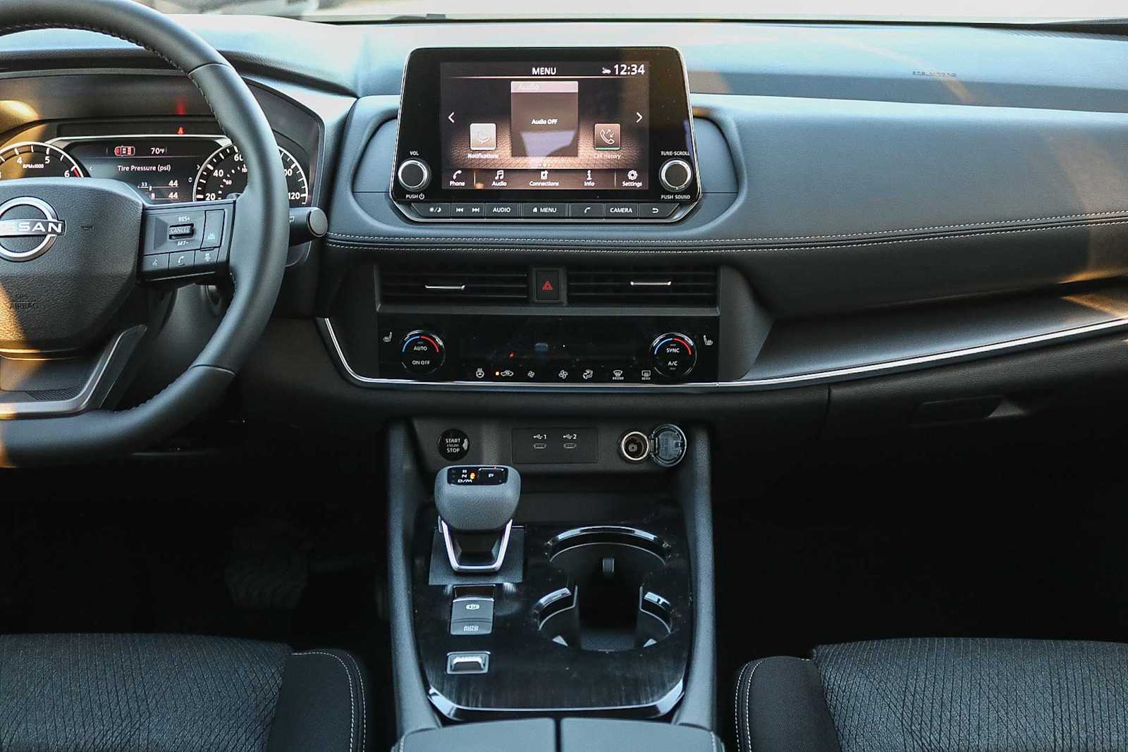 Thumbnail: 2026 Nissan Rogue - 14