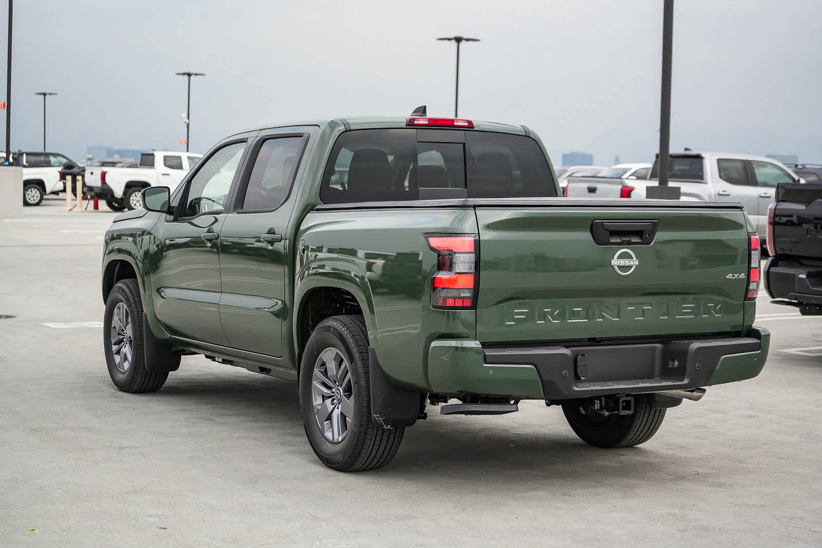Thumbnail: 2026 Nissan Frontier - 8