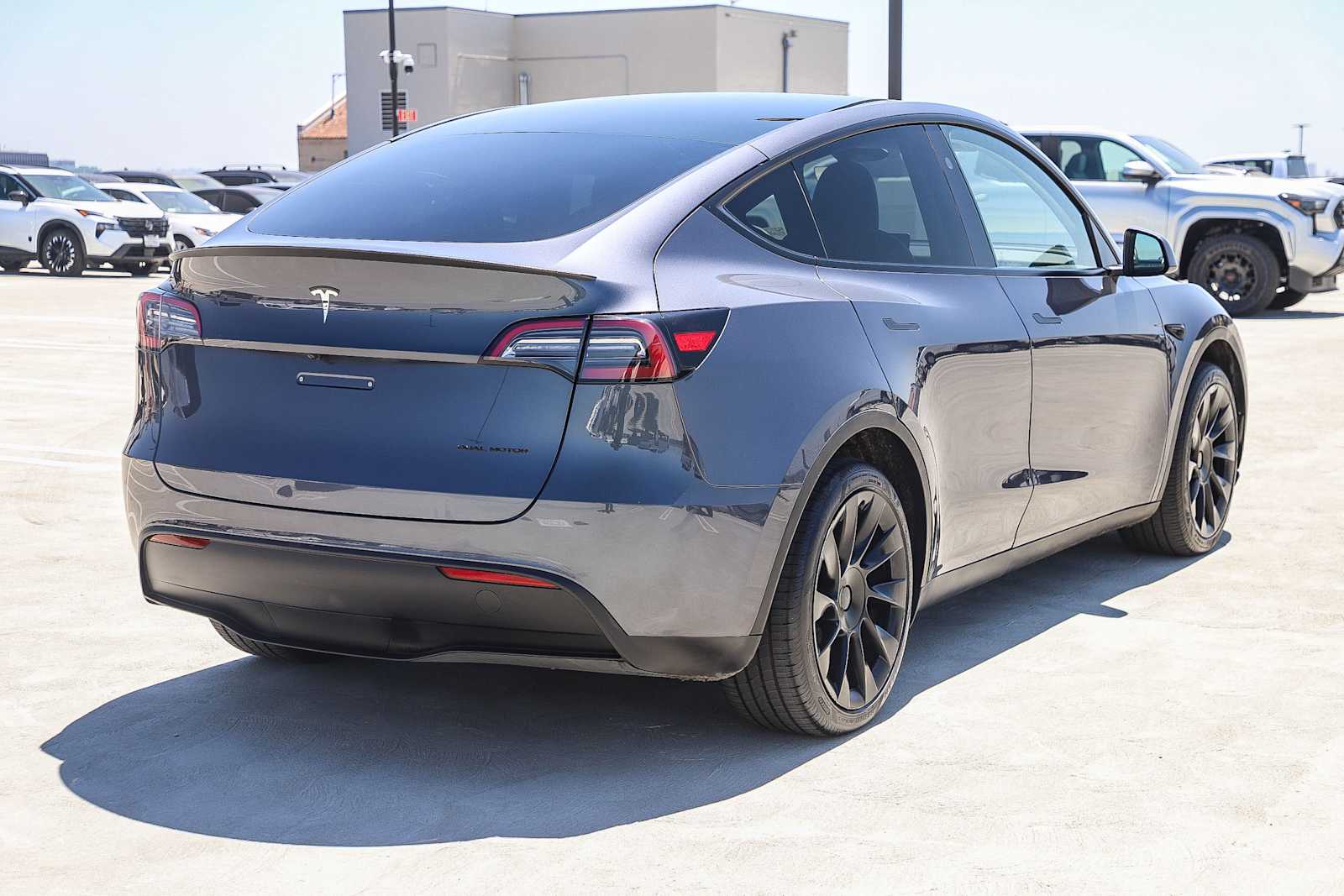 Thumbnail: 2023 Tesla Model Y - 6
